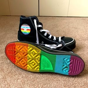 Custom Platform Pride Converse